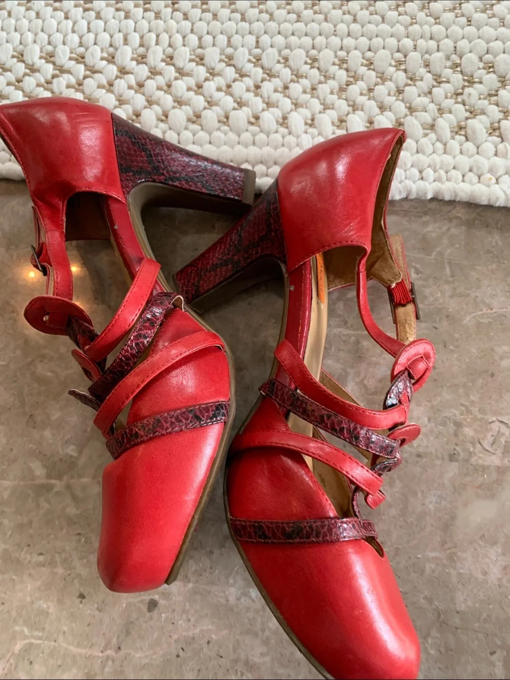 Miz Mooz Red Strappy Maryjane leather Block Heels retro 7.5 store model